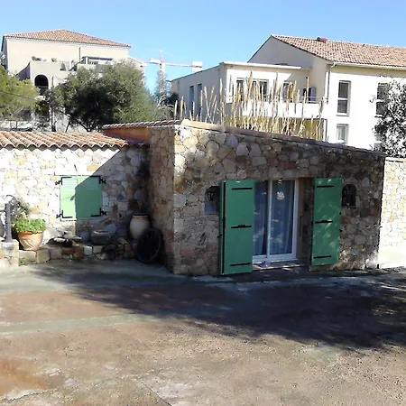 Appartamento A Deux Pas Du Centre D Ile Rousse