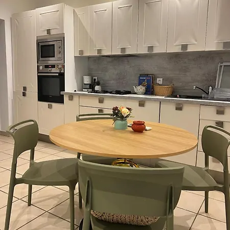 A Deux Pas Du Centre D Ile Rousse * LʼÎle-Rousse